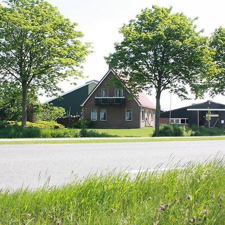 Vakantiehuis Boer Theun Bed and Breakfast Delfstrahuizen Buitenkant foto