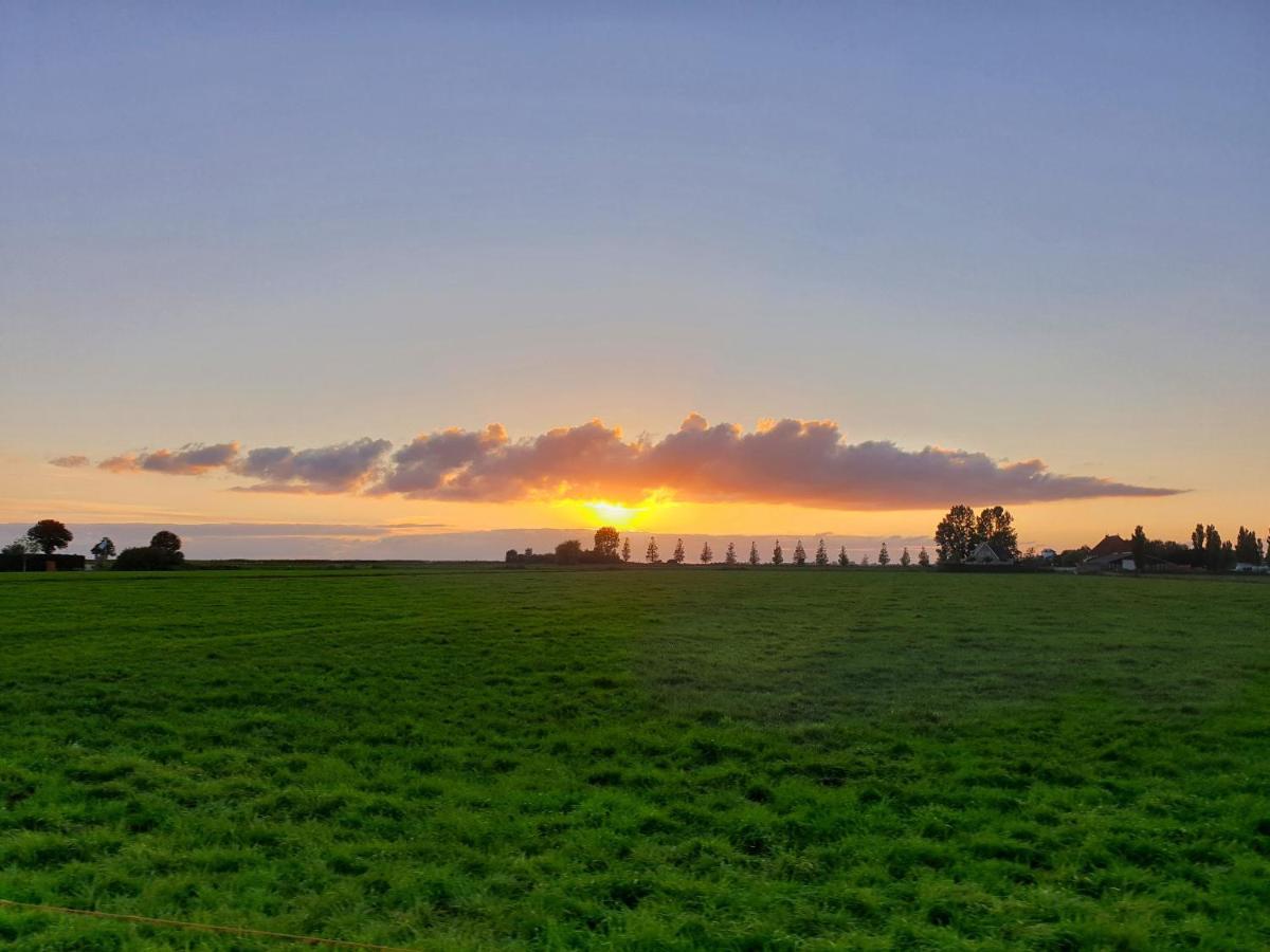 Vakantiehuis Boer Theun Bed and Breakfast Delfstrahuizen Buitenkant foto